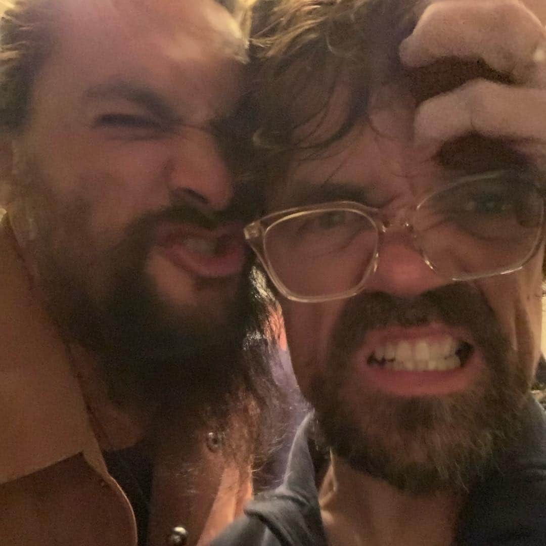 ジェイソン・モモアさんのインスタグラム写真 - (ジェイソン・モモアInstagram)「I FUCKIN LOVE GAME OF THRONES.  I am beyond honoured to be apart of this show and am so very proud of all the friends I have met and still continue to keep a tight bond. It’s rare  All my aloha to David and Dan for taking a chance on me and in turn getting me to where I am now.  Forever DROGO  #gameon #mykhaleesi love u @emilia_clarke  aloha j」4月5日 8時23分 - prideofgypsies