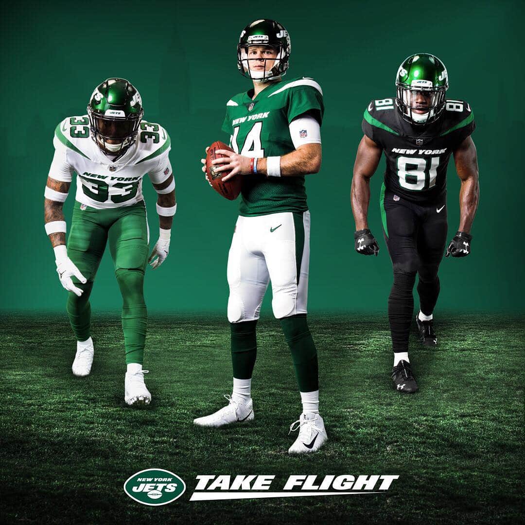 NFLさんのインスタグラム写真 - (NFLInstagram)「The new-look @nyjets uniforms are here! 🛫 #JetsNewUnis」4月5日 8時57分 - nfl
