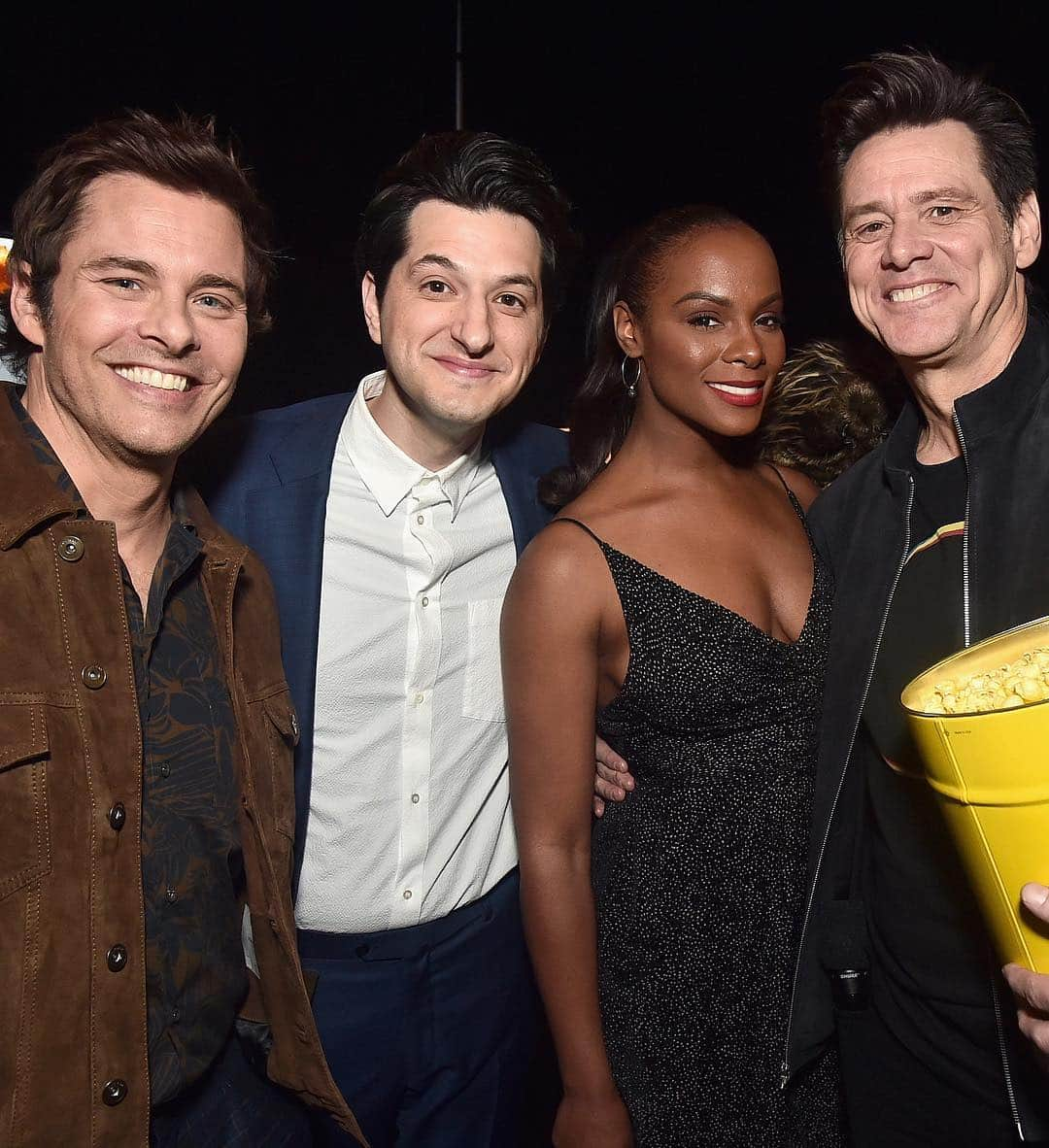 Just Jaredさんのインスタグラム写真 - (Just JaredInstagram)「@james_marsden, Ben Schwartz (@rejectedjokes), @tikasumpter, & Jim Carrey preview @sonicthehedgehog at CinemaCon! #JamesMarsden #BenSchwartz #TikaSumpter #JimCarrey #SonicTheHedgehog #CinemaCon Photos: Getty」4月5日 9時44分 - justjared