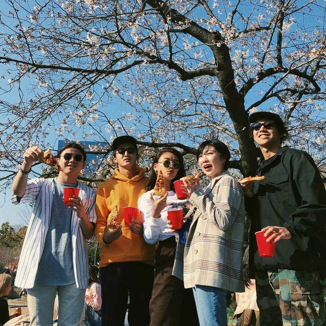 松本優さんのインスタグラム写真 - (松本優Instagram)「. . #family . 私の大切な仲間🌸 .」4月5日 10時40分 - matsumoto_yu