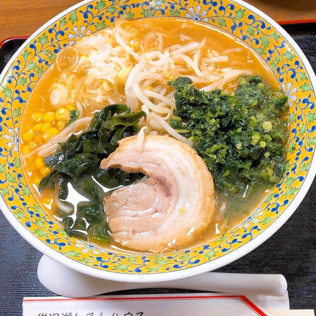 三倉佳奈さんのインスタグラム写真 - (三倉佳奈Instagram)「盛岡では麺をたくさん食べました🍜 ちなみに、オンエアにはひとつも登場しません 笑 . #寒い場所で食べて最高だった #行者にんにくみそラーメン #盛岡名物といえばの #盛岡冷麺 #郷土料理ホッとする味 #ひっつみ #これでもかと海鮮たっぷり #磯ラーメン #全部美味しかったー🌈 #皆さんどれが気分ですかね😀 #麺好き ♡」4月5日 20時39分 - kana_mikura0223