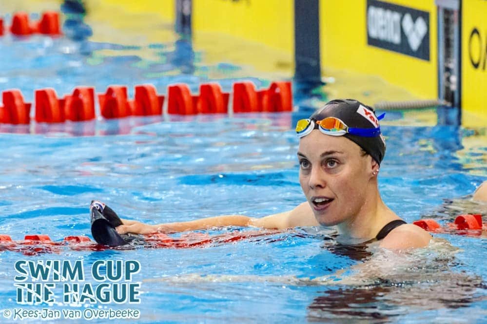 フェムケ・ヘームスケルクのインスタグラム：「Can't wait for the 150m to become an official event 😂 (you know when you know 😅🙊) . . Last night it went way better with a 1.56'48 (under QT for worlds) compared to the 1.57'3 this morning. Having the 100m free heats tonight! . . .  #PainTrain #SwimCup #DenHaag 📸 : @kjvoverbeeke」