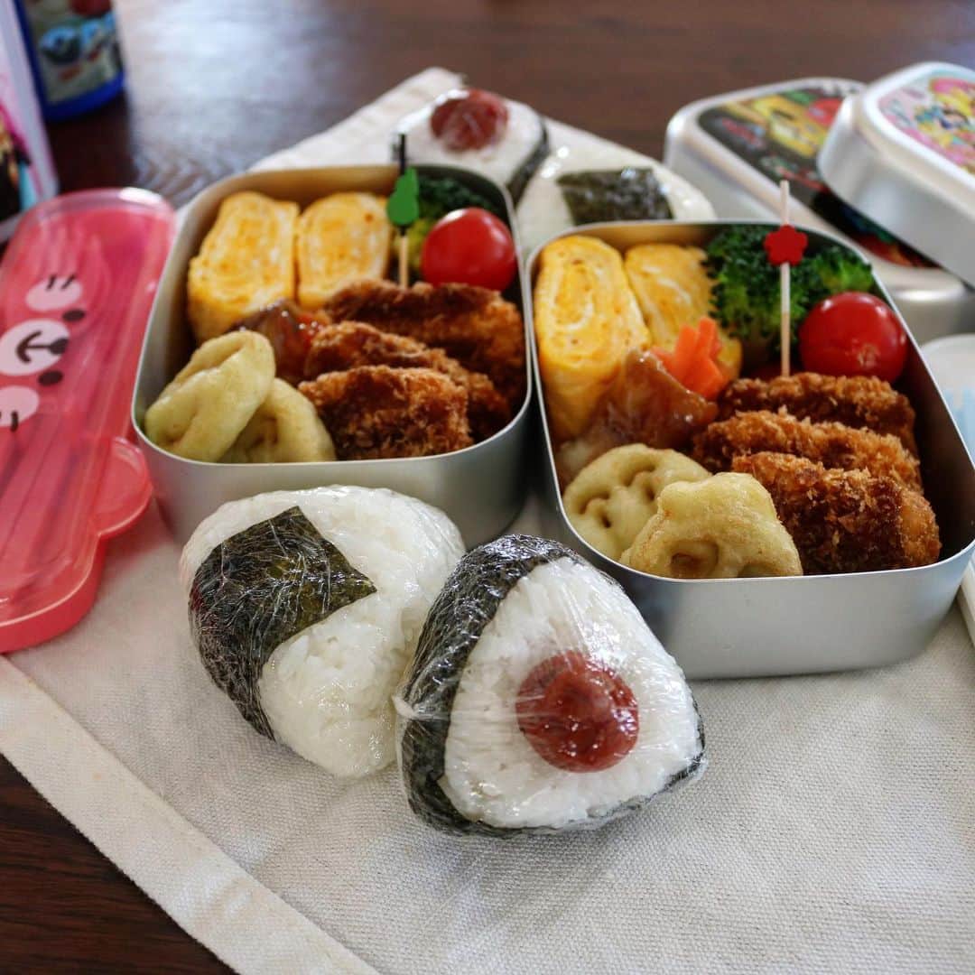 ゆかり/yukariさんのインスタグラム写真 - (ゆかり/yukariInstagram)「弁当 アンパンマンポテトは永遠です。 全国の就学時ママのみなさま、春休みお疲れ様でした。 * * * #おうちごはん #うちごはん #昼ごはん #お弁当 #bento #lunch #lunchbox #料理 #手料理 #食卓 #自炊 #家庭料理 #料理好きな人と繋がりたい #暮らし #テーブルコーディネート #おうちごはんLover #food #japanesefood #foodpic #タベリー #和食 #弁当 #今日のお弁当 #ていねいな暮らし」4月5日 21時05分 - yucali.m