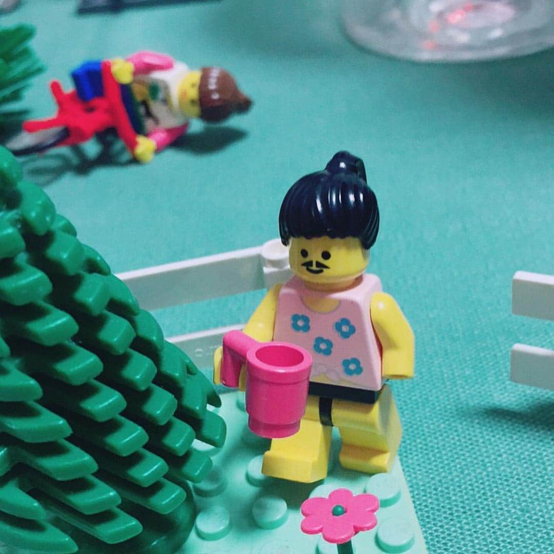 中西悠理さんのインスタグラム写真 - (中西悠理Instagram)「レゴでレイワ♪  #令和#改元#元号#どこもかしこも #レゴ#レゴストア#レゴ好きな子供でした#童心」4月5日 21時12分 - yuuri.nakanishi