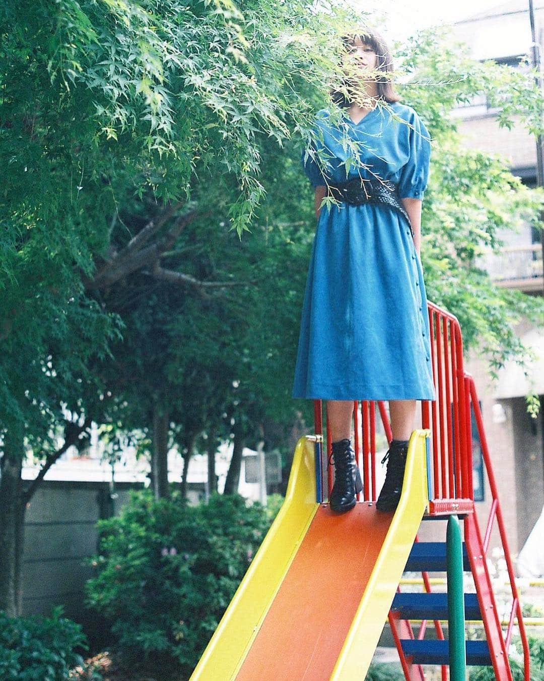 haru wagnusさんのインスタグラム写真 - (haru wagnusInstagram)「Find your own colors  ㅤㅤㅤㅤㅤㅤㅤㅤㅤㅤㅤㅤㅤ ㅤㅤㅤㅤㅤㅤㅤㅤㅤㅤㅤㅤㅤ 自分色を探して生きていく方が絶対楽しい。 ㅤㅤㅤㅤㅤㅤㅤㅤㅤㅤㅤㅤㅤ ㅤㅤㅤㅤㅤㅤㅤㅤㅤㅤㅤㅤㅤ #PentaxSPF #film_jp  #supertakumar (8枚玉)」4月5日 21時17分 - wagnus
