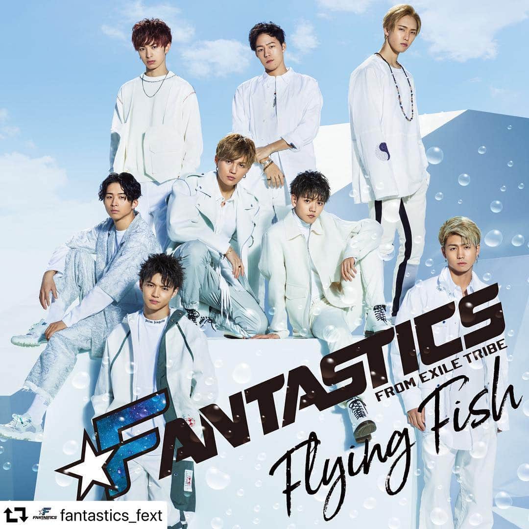 TOMO さんのインスタグラム写真 - (TOMO Instagram)「この作品の監督@tatsuaki_no1 さんの手伝いに行かせていただきましたー！ずっと見てたら久しぶりにダンスしたくなるような現場でした！#repost @fantastics_fext ・・・ 2nd Single「Flying Fish」 MV解禁‼️ #FANTASTICS #FlyingFish #4月3日」4月5日 12時57分 - iam_whyte