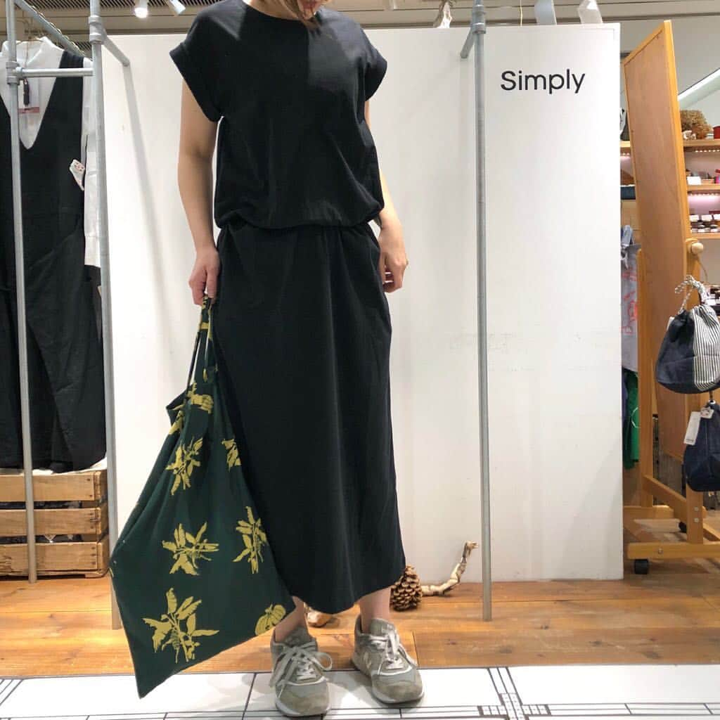 Simply_apronのインスタグラム