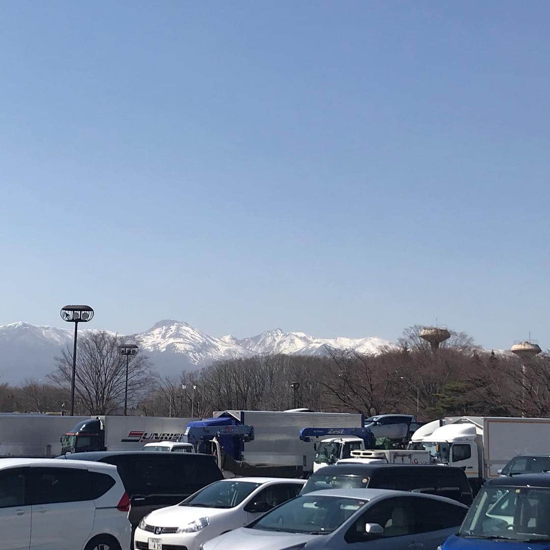 堀下さゆりさんのインスタグラム写真 - (堀下さゆりInstagram)「今日は移動日。東京へ〜。順調に那須高原まで来ました。」4月5日 14時29分 - sayurihorishita