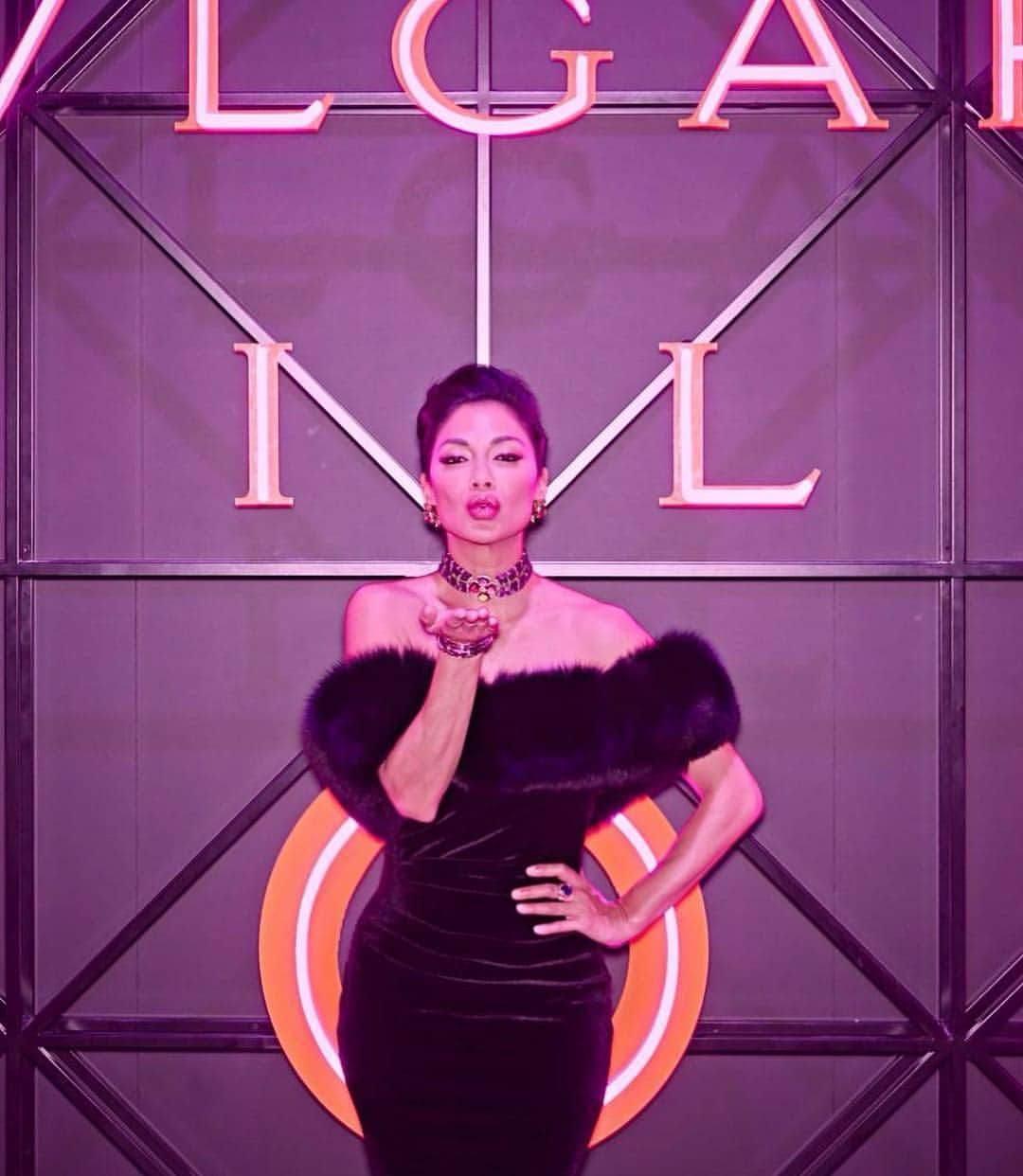 ニコール・シャージンガーさんのインスタグラム写真 - (ニコール・シャージンガーInstagram)「💜 @bulgariofficial #bulgariwildpop」4月5日 15時49分 - nicolescherzinger