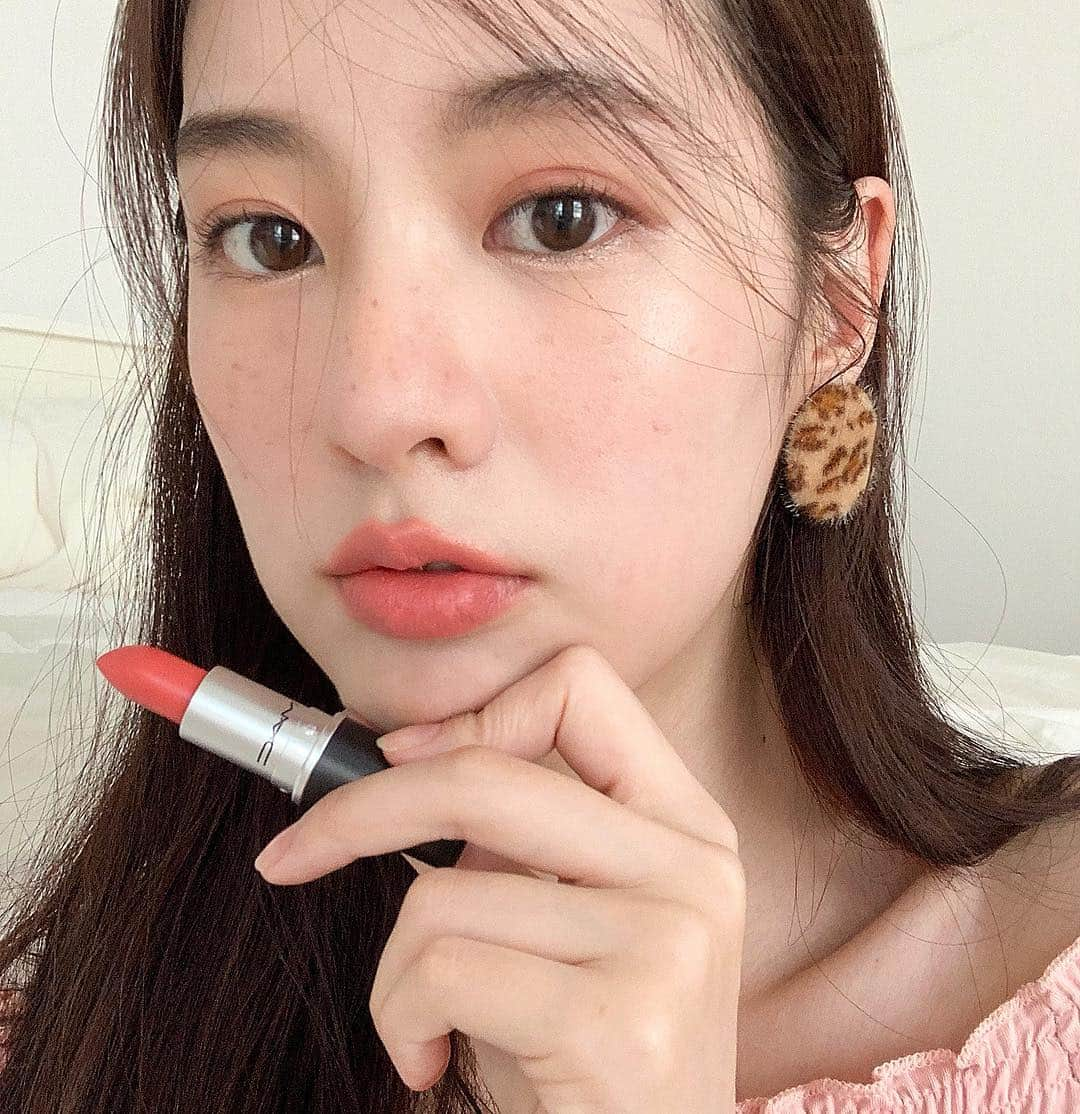 PIMTHAさんのインスタグラム写真 - (PIMTHAInstagram)「นู้ดๆจ้าาา 👩🏻‍🦱💋 @maccosmeticsthailand  ในรูปทาสี 829 Peachy New Year 💄จ้าแม่ ปรั้วะๆ เปรี๊ยะๆ รปภรปภเด้อ  #นู้ดไม่ป่วยหน้าไม่ลอย #macnaturallyyou #maccosmeticsthailand」4月5日 16時22分 - pimtha