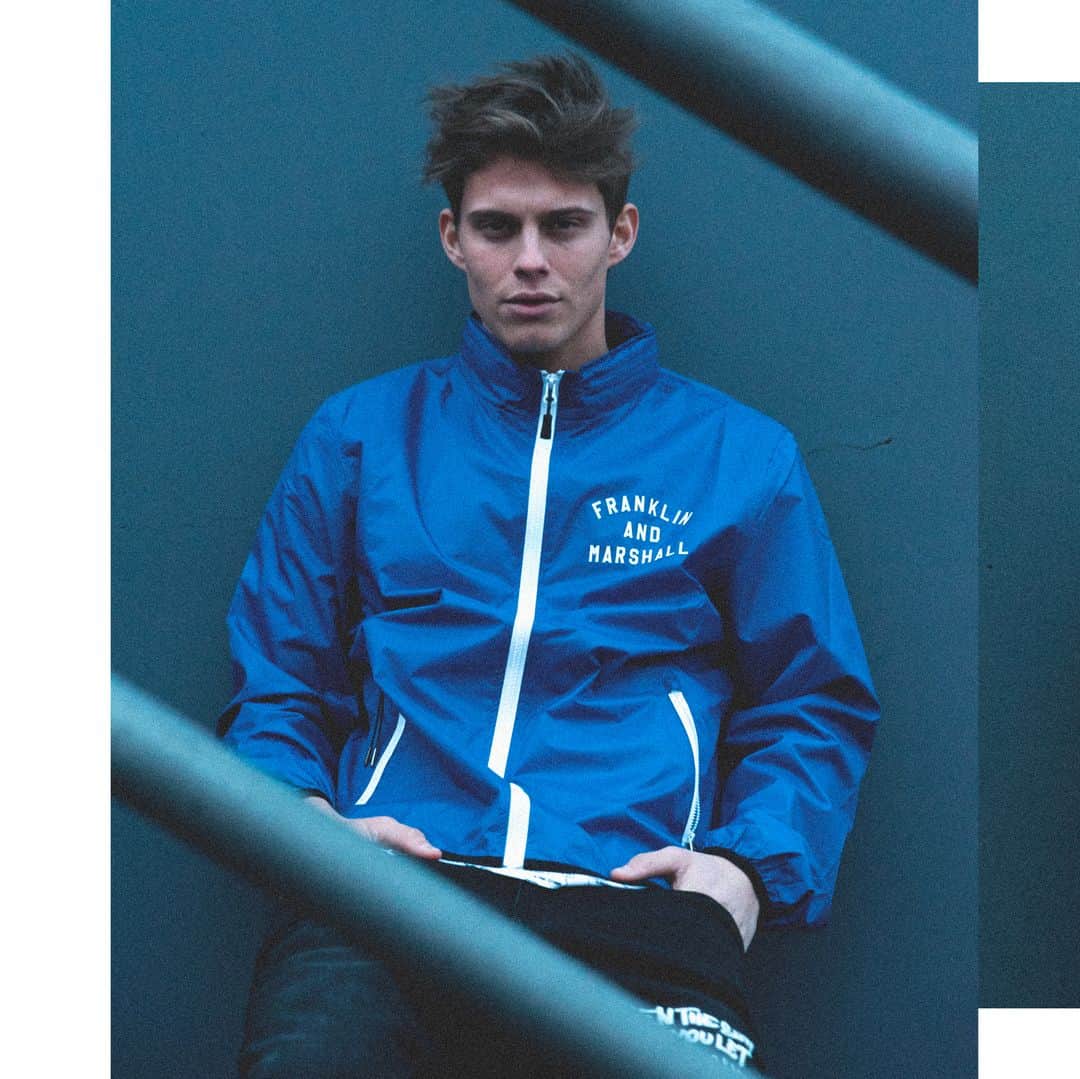 フランクリン&マーシャルのインスタグラム：「The perfect look for Springtime by F&M.  #franklinandmarshall #fashion #fashionformen #outfit #outfitformen #ss19 #newseason #newcollection #jacket #style #cool #colour #attitude #details #mood #blue #spring #springtime」