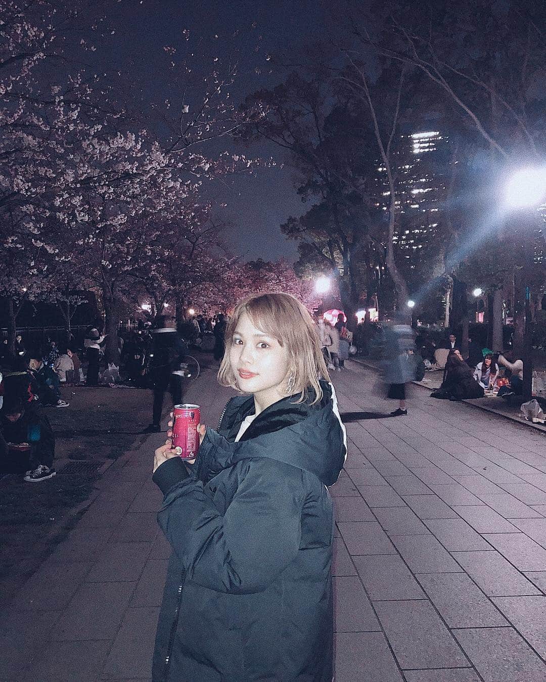 安中芙美さんのインスタグラム写真 - (安中芙美Instagram)「ㅤㅤㅤㅤㅤㅤㅤㅤㅤㅤㅤㅤㅤ 夜桜 🌸」4月5日 22時05分 - fumitwinsworld