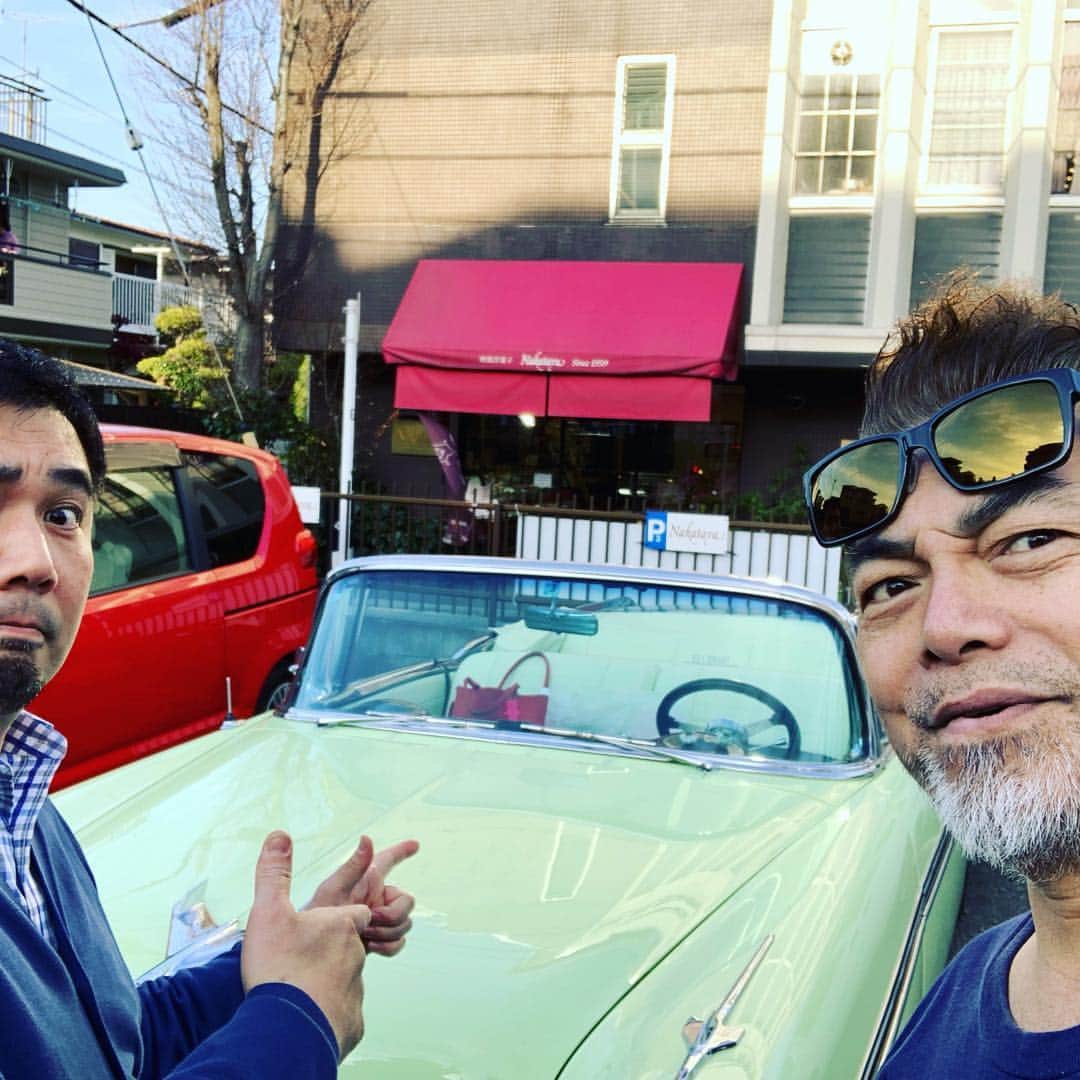 ケイ・グラントさんのインスタグラム写真 - (ケイ・グラントInstagram)「天気がいいからクルマで花見からの🌸ナカタヤ」4月5日 16時45分 - keigrant