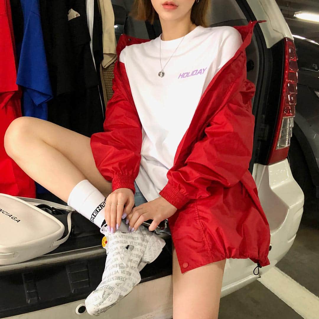 Chuuさんのインスタグラム写真 - (ChuuInstagram)「#chuuseoul」4月5日 17時10分 - chuu_official