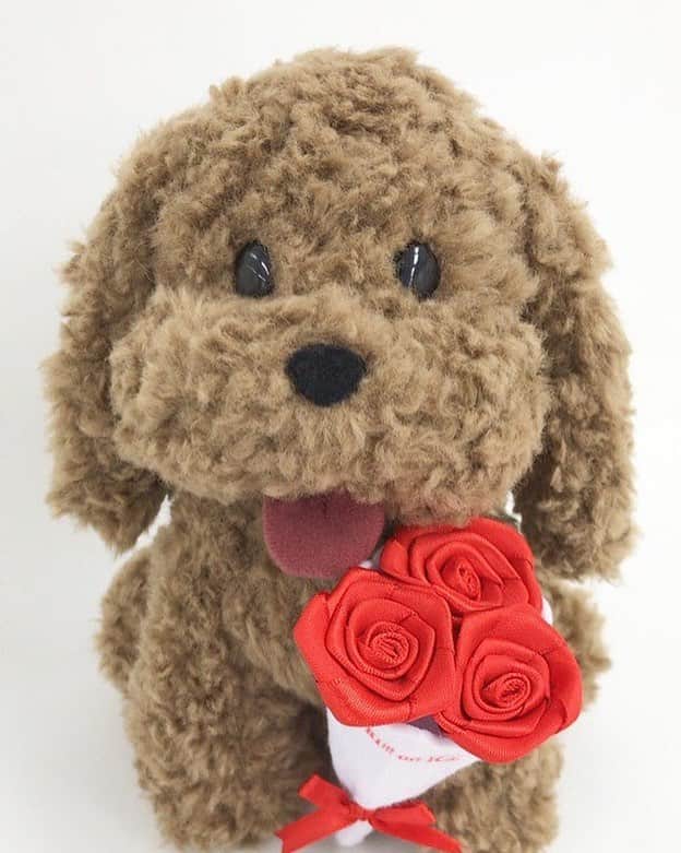 ユーリ!!! on ICEのインスタグラム：「#国別対抗戦2019 会場内では💐”マッカチンぬいぐるみ 花束 ver.“💐の発売も決定しました🐶 ※詳細は後日公開予定です。お楽しみに!!! #yurionice」