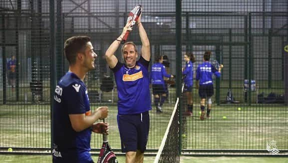 レアル・ソシエダさんのインスタグラム写真 - (レアル・ソシエダInstagram)「Emakumezkoen taldeak padelera jokatu du gaur! 🎾 . El equipo femenino ha realizado una sesión de padel esta mañana 🎾 . #AurreraNeskak #RealSociedad」4月5日 17時42分 - realsociedad