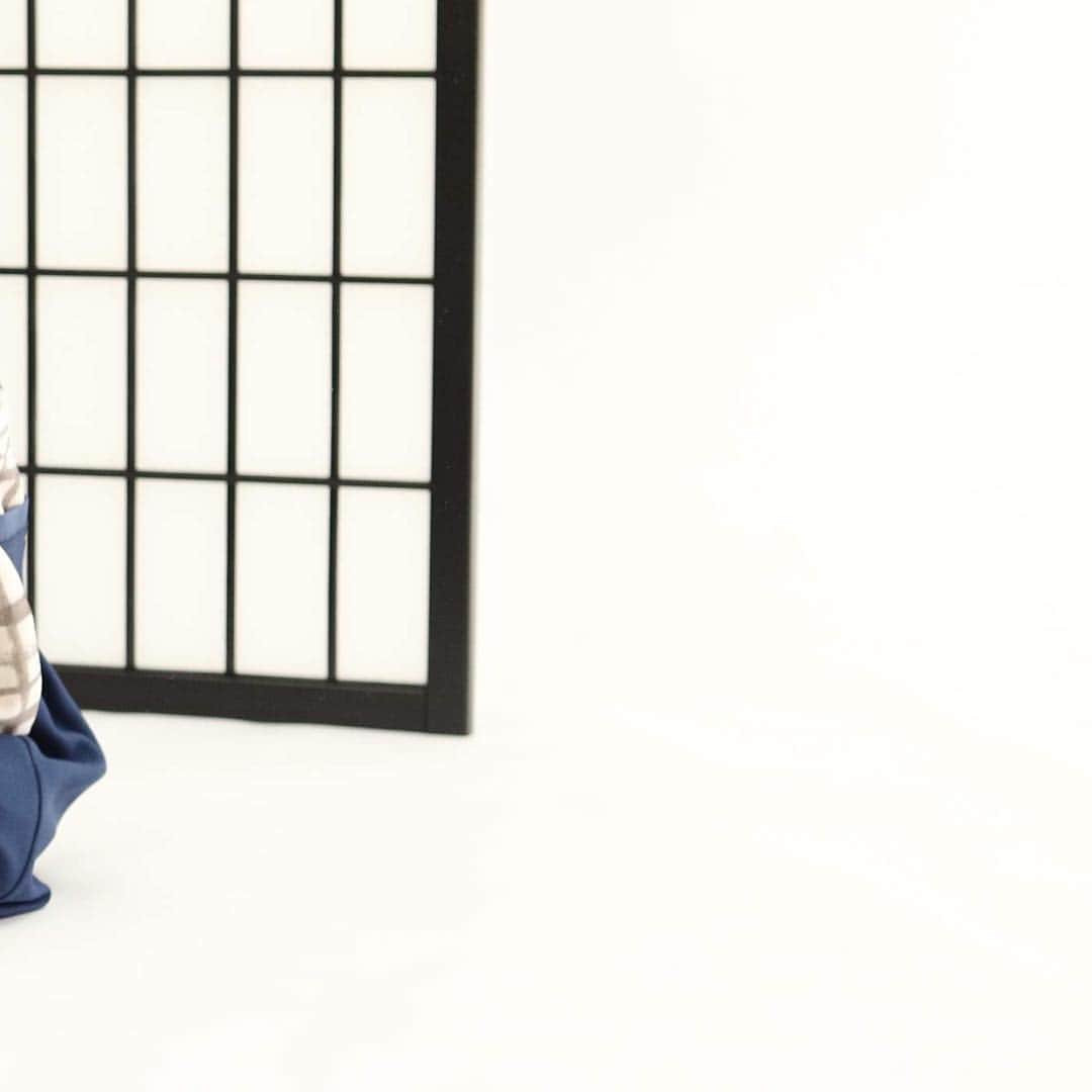 マタニティウェア&授乳服のスウィートマミーさんのインスタグラム写真 - (マタニティウェア&授乳服のスウィートマミーInstagram)「⠀ #大人気 #スウィートマミー #袴ロンパース⠀ ⠀ ⠀ ✔️ #あかちゃん のお肌に優しい👶⠀ ⠀⠀#オーガニックコットン を使用🌿⠀⠀ ✔️#日本製 #ちりめん で本格仕上げ🇯🇵⠀ ✔️#ロンパース と #ワンピース タイプの #2WAY で使える！⠀ ⠀⠀ ⠀ 📸#フォトコンテスト 開催中です！🌟⠀ ⠀ ⠀ ▼おすすめ袴ロンパース https://bit.ly/2uM9FQt」4月5日 18時14分 - sweetmommyofficial