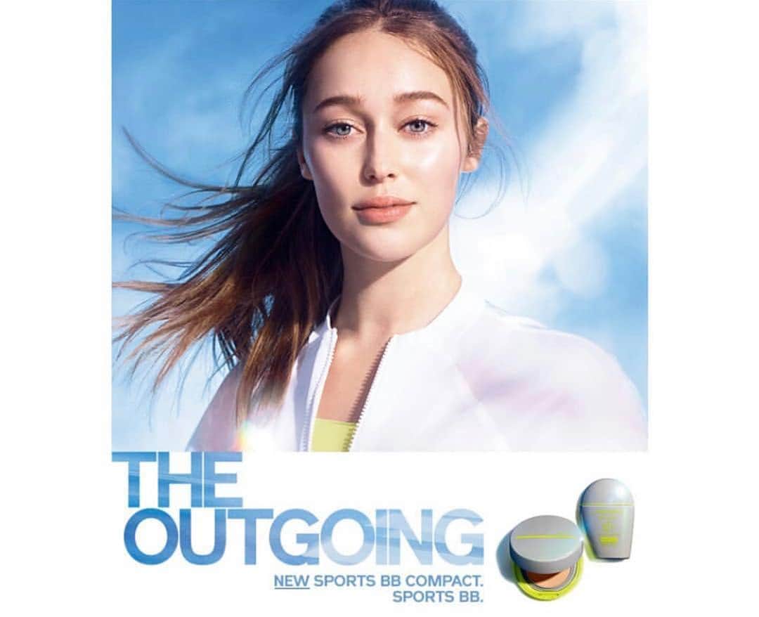 のインスタグラム：「素敵な方々との現場でした。  19SS New suncare  SPORTS BB 🏃‍♀️🏃‍♀ ️🏃‍♀️🏃‍♀️ . hair by me #ikukoshindo @ikukoshindo .  @shiseido @alyciajasmin . @emstempest @tomomi_shibusawa .」