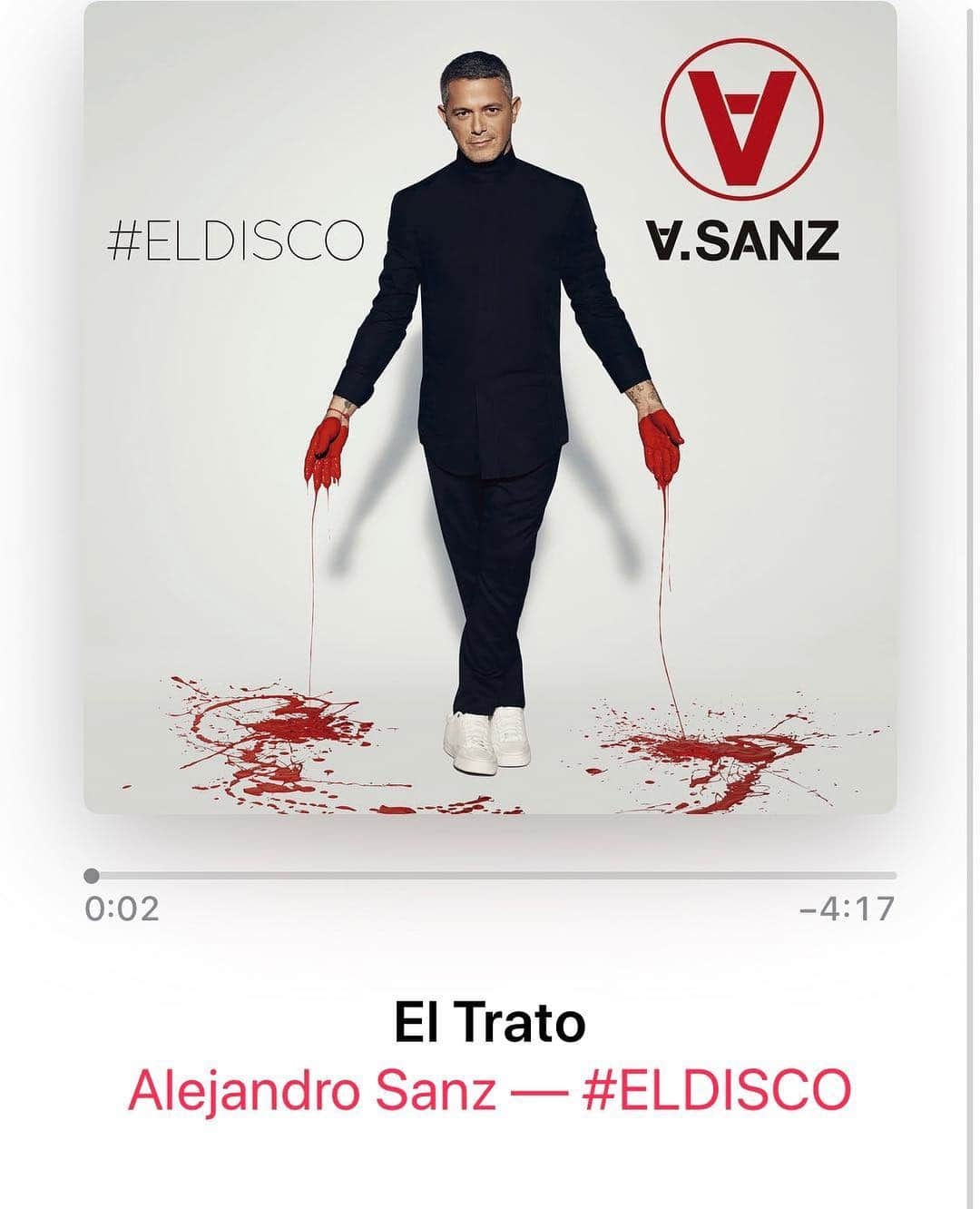 サラ・カルボネロさんのインスタグラム写真 - (サラ・カルボネロInstagram)「Ya está aquí el #ElDisco y con él llega “El trato”, una canción que se clava en el alma desde la primera vez que la escuchas, con la que es imposible no sentir un zarandeo en el corazón. Emotiva y desgarradora. Porque un trato siempre ha sido un trato, mucho más que un contrato, es un pacto sin firmar. Ahora el trato es eterno y sagrado, como tu música, maestro @alejandrosanz .  Felicidades y gracias por volver a hacerlo . #ElDisco #eltrato #enbucle #loslugares #todosaescucharlo」4月5日 18時45分 - saracarbonero