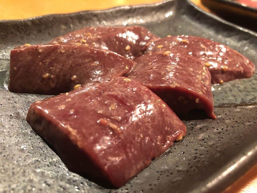 内藤理沙さんのインスタグラム写真 - (内藤理沙Instagram)「* * 〖 焼肉 しみず 〗 厚切りタン求め❤ 感動的おいしさでした🤤💕 予約時間少し遅めだったからお腹空いてたんだけど、何も食べず我慢して行ってよかった😭❤ * すぐにでもまた食べたい❤ *  #instafood #yakiniku #焼肉 #肉食女子 #不動前 #厚切りタン  #食べログ百名店 #焼肉しみず #risapigram」4月5日 19時04分 - risa_naito_official