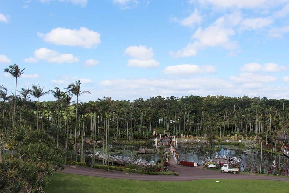 be-o編集部さんのインスタグラム写真 - (be-o編集部Instagram)「先日、東南植物楽園「楽園台湾朝食」の試食会に行ってきました！ 今年で４回目になる楽園台湾朝食。 人気のお粥セットや今年初登場の豆乳坦々麺は朝食にぴったりのやさしい味。 デザートのマンゴープリンもしっかりとマンゴーの風味がして美味しい！ 朝からのお出かけが増えるGWなどにおすすめです♪ 明日4/6（土）からスタート！ 【開催期間】 2019年4月6日（土）～9月29日（日） 朝7時～10時（ラストオーダー9時30分） ※土日祝日限定 【開催場所】 沖縄県沖縄市知花2146 東南植物楽園　レストラン「PEACE」 #beautyokinawa #beauty #okinawa #ビオ #台湾朝食 #台湾 #東南植物楽園」4月5日 19時21分 - beo.okinawa