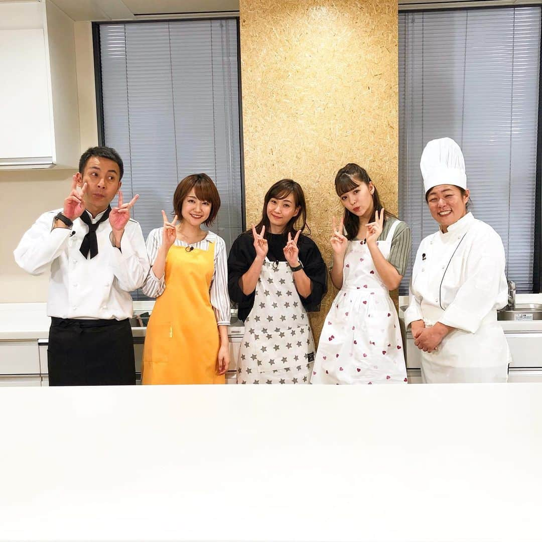 日本テレビ「ヒルナンデス！」さんのインスタグラム写真 - (日本テレビ「ヒルナンデス！」Instagram)「来週月曜「料理のキホン」 からのオフショット。 （C）日本テレビ #ヒルナンデス #料理のキホン #藤本美貴 #藤田ニコル #五十嵐美幸 #坪倉由幸 #滝菜月アナ」4月5日 19時30分 - hirunandesu_ntv_official