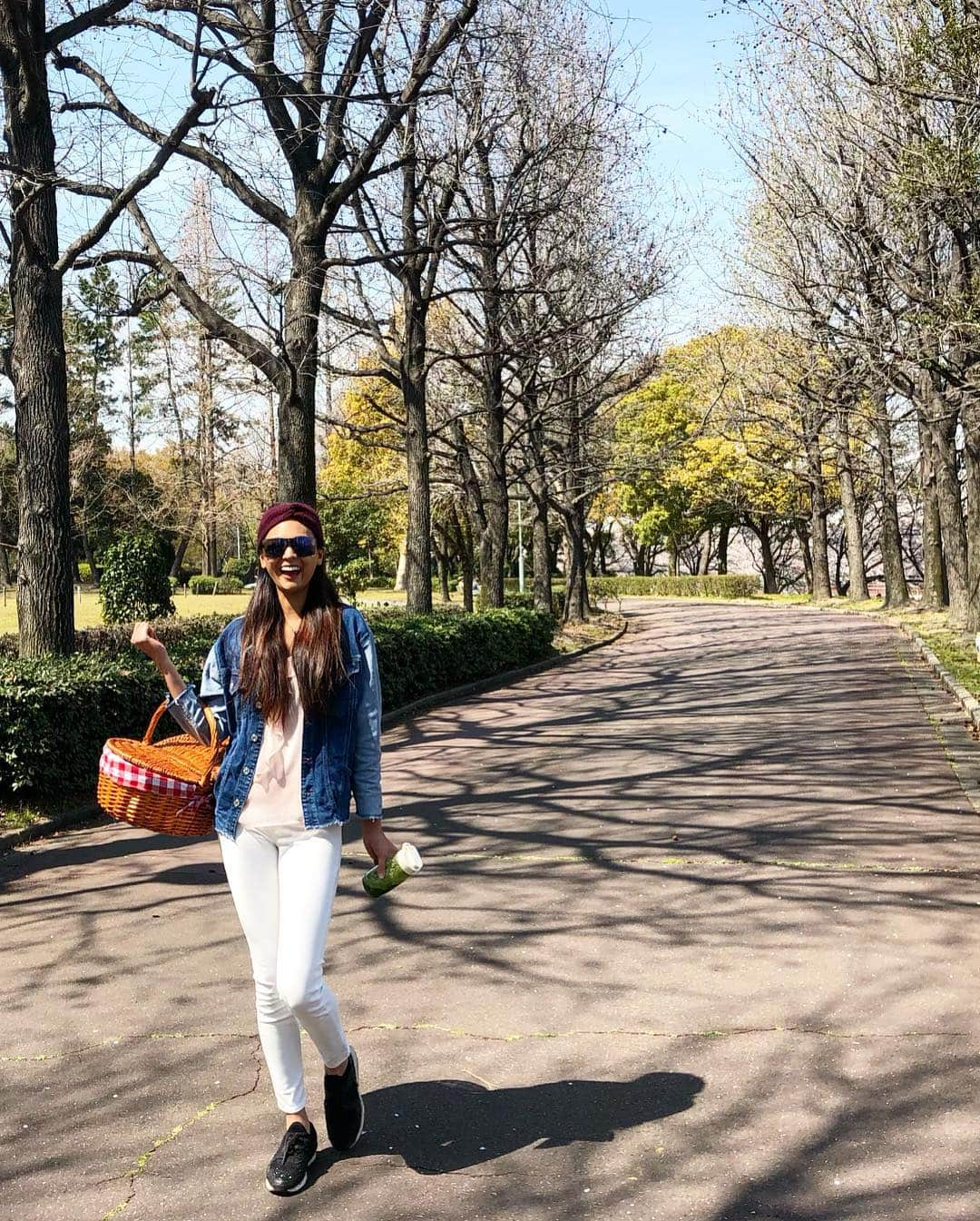 遊海 Yuumiさんのインスタグラム写真 - (遊海 YuumiInstagram)「Spring is here in Japan 🌸 Sakura season 🌸  PicNic time ❤️ #japan #spring #sakura #beatiful #pink #picnic #ピクニック #桜 #春」4月5日 19時23分 - yuumi_kato