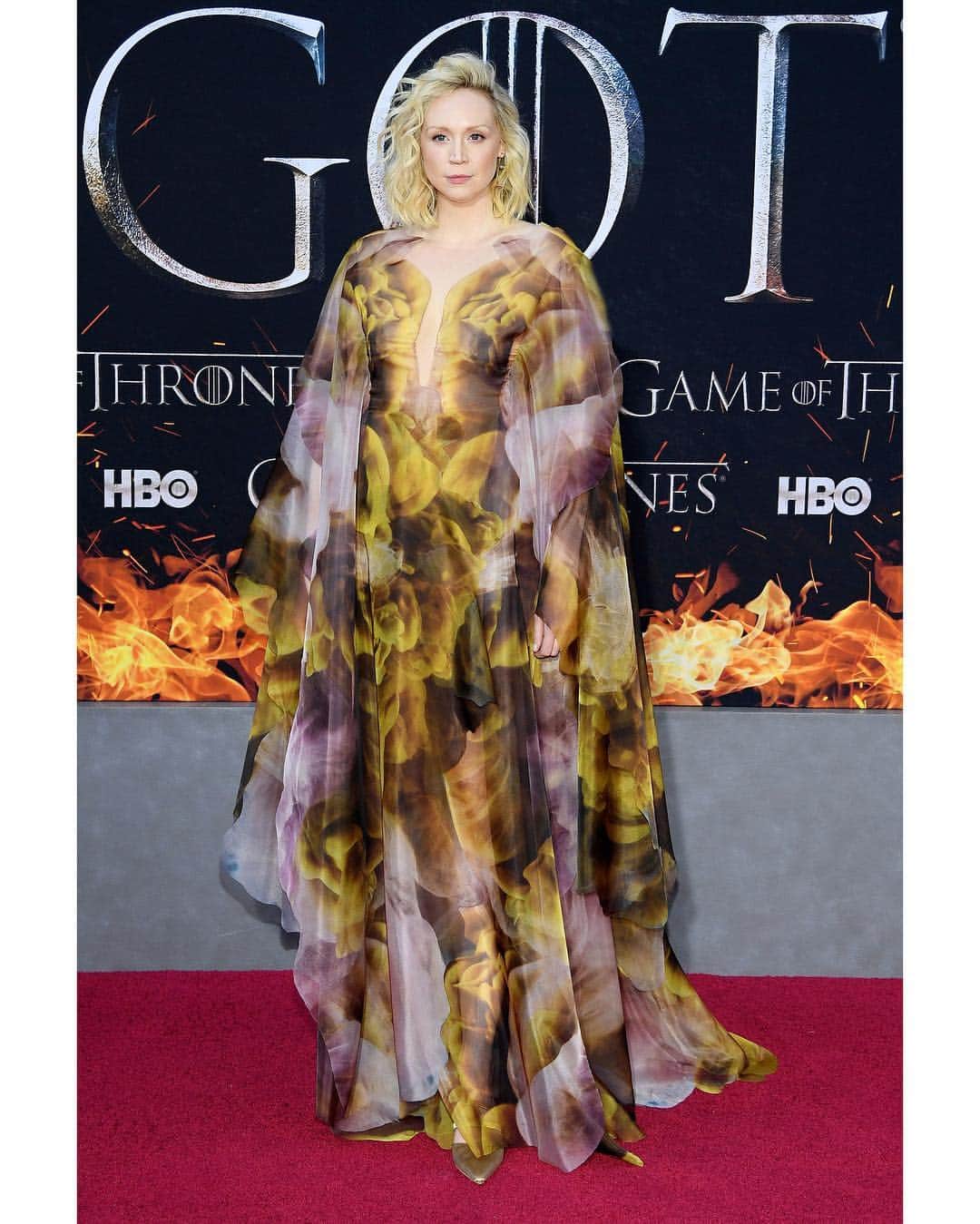 Iris Van Herpeさんのインスタグラム写真 - (Iris Van HerpeInstagram)「Gwendoline Christie on fire at the Games of Thrones premiere 🔥 ～ #gwendolinechristie #gameofthrones #irisvanherpen #shiftsouls」4月5日 19時34分 - irisvanherpen