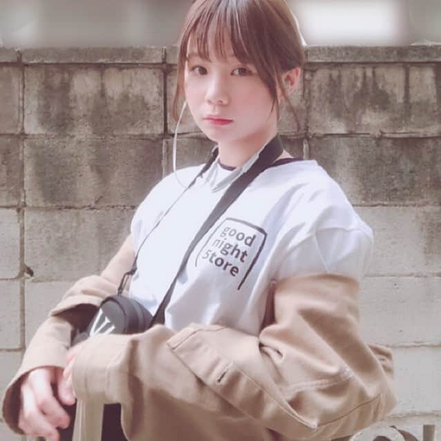のインスタグラム：「. ついに入校してしまった✍️ 塾とか一回も行ったことないし わくわく〜〜☺️ . @beep_ss」