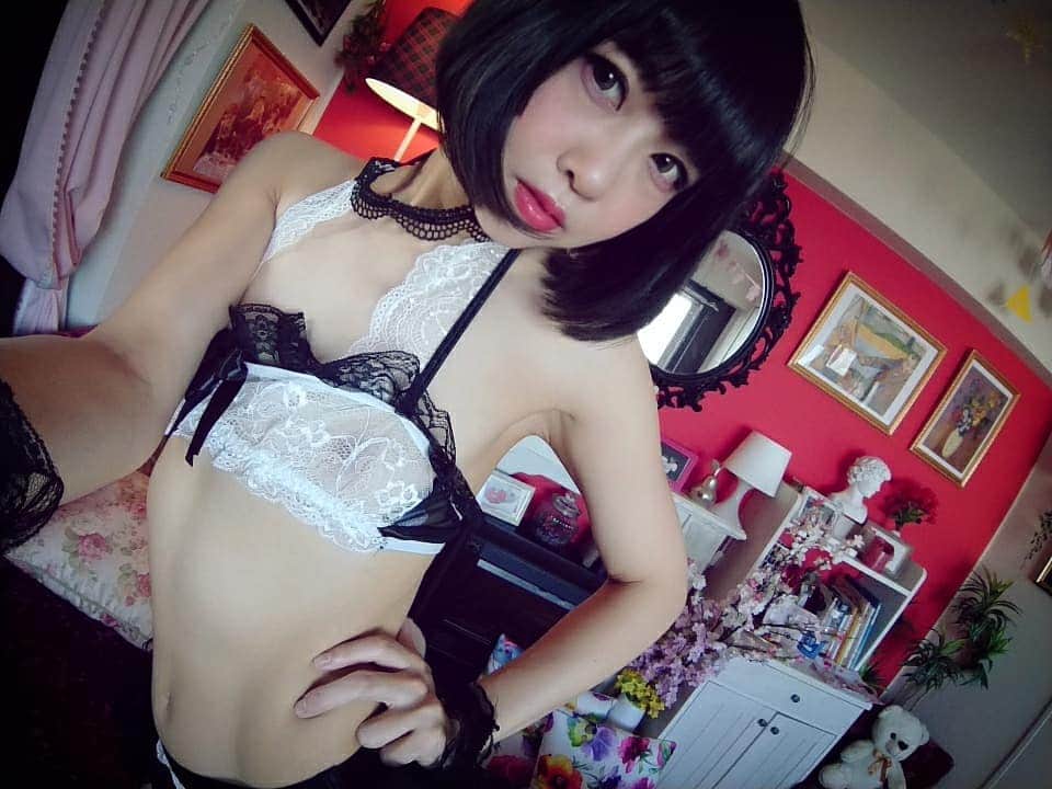 熊本アイさんのインスタグラム写真 - (熊本アイInstagram)「作撮りしてきました♡🐰. ありがとうございました！  #selfie #自撮り女子 #ランジェリー #lingerie #撮影依頼募集中 #japanesemodel #셀카 #셀피 #얼스타그램 #셀기꾼 #훈스타그램」4月5日 19時42分 - eye.1010