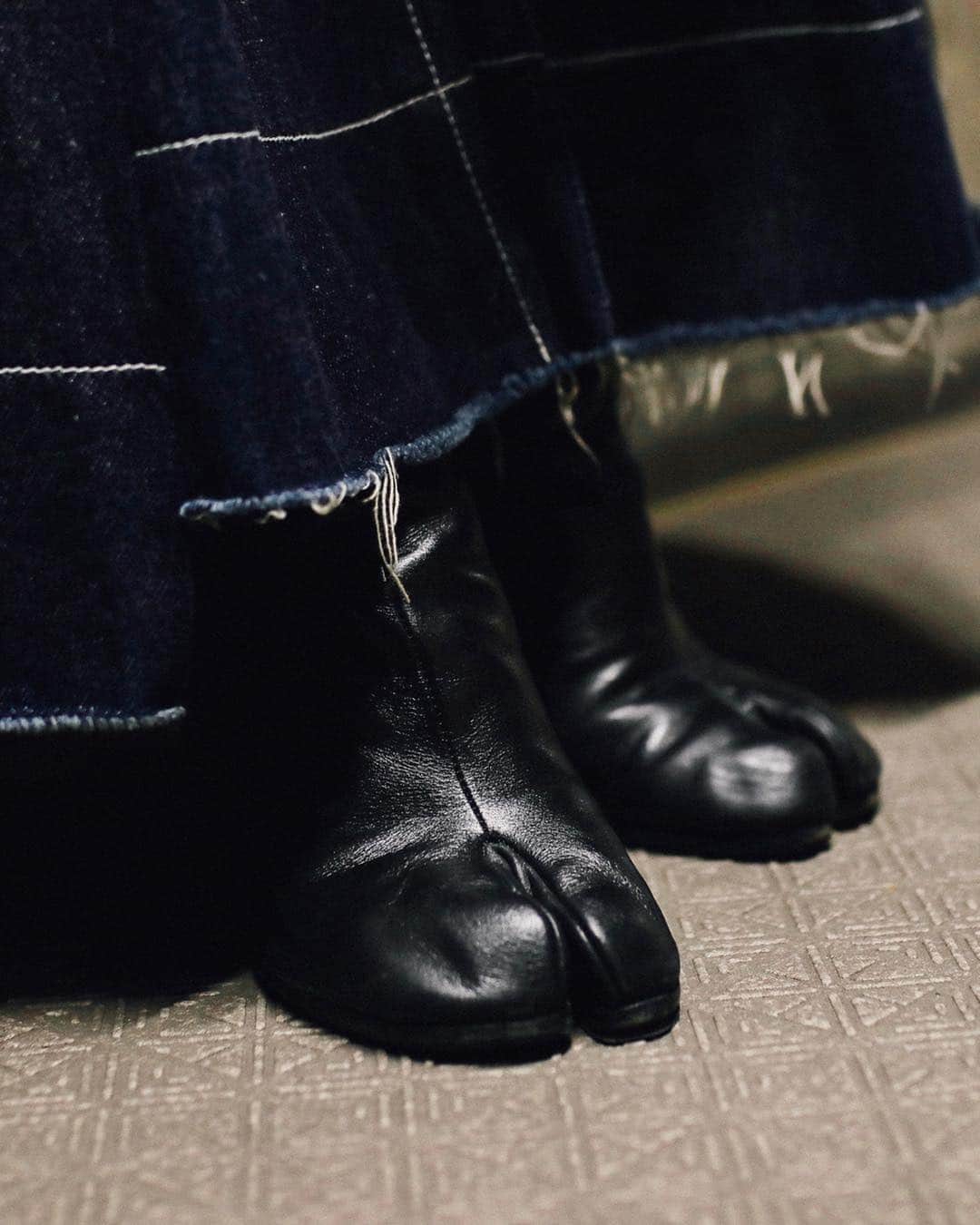 Fashionsnap.comさんのインスタグラム写真 - (Fashionsnap.comInstagram)「【#スナップ_fs】 Name 竹中花梨  Shirt #KISHIDAMIKI Pants #IRENE Bag #KAGARIYUSUKE Shoes #MaisonMargiela  #fashionsnap #fashionsnap_women」4月5日 19時44分 - fashionsnapcom