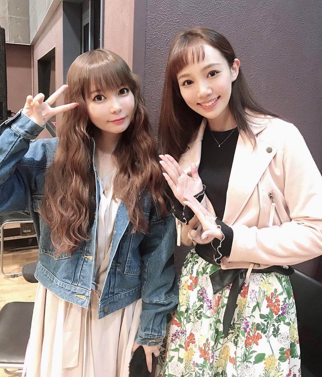 咲妃みゆのインスタグラム：「「フレンズオブディズニー」のお稽古後に、ご一緒させて頂く#中川翔子 さんと💕今回が初参加の私にもとても優しく接してくださり感激しております😭歌声の素晴らしさは勿論のことですが、、、あまりにも美しくて可愛すぎて✨✨✨ . 私は緊張でいっぱいいっぱいでしたが、それでもこのコンサートのお稽古は幸せを感じずにはいられない時間でした🥺🍀 . 心を込めて、頑張ります🎤❤️ . #フレンズオブディズニー #2019 #中川翔子 さん✨ #ラプンツェル 様…😍 #東京国際フォーラム」