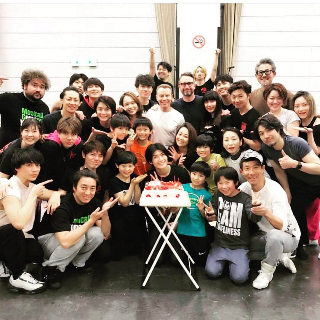 JONTEさんのインスタグラム写真 - (JONTEInstagram)「just I wanna say happy birthday HARUMA #sonim #miki #yusuke #momo #chika #meg #jiro n」4月5日 22時51分 - jtfav