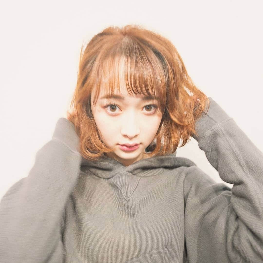 齊藤美沙貴さんのインスタグラム写真 - (齊藤美沙貴Instagram)「アプリコットみたいな鮮やかな オレンジカラーにしてもらった🍊❤️ ㅤㅤㅤㅤㅤㅤㅤㅤㅤㅤ ㅤㅤㅤㅤㅤㅤㅤㅤㅤㅤ #オレンジカラー#アプリコットオレンジ」4月5日 23時13分 - misya_kids