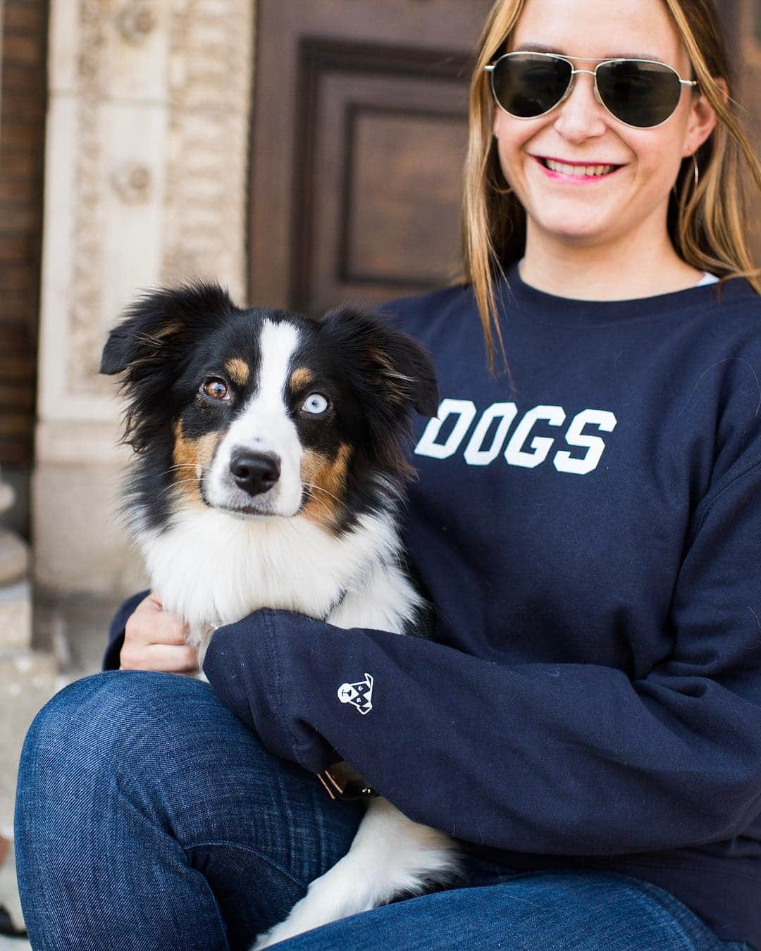 The Dogistさんのインスタグラム写真 - (The DogistInstagram)「Romy, Miniature Australian Shepherd (1 y/o), Washington Square S, New York, NY • “She’s a sock thief. There’s always one missing.” • Like her mom’s sweatshirt? Wear your dog love loud and proud – purchase at the 🔗 in bio. Limited supplies and sizes left so make like a sock thief while you still can.」4月5日 23時14分 - thedogist