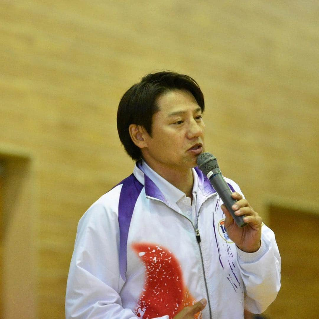 池谷幸雄さんのインスタグラム写真 - (池谷幸雄Instagram)「先週の日曜日に、IGCカップ近江八幡大会開催しました！ お天気も、暖かくて一安心でした！ みんな、頑張って演技披露してくれました！  そして今週日曜日は、IGCカップ小平大会です！  #体操#体操倶楽部#体操教室#池谷幸雄体操倶楽部#滋賀#近江八幡#IGCカップ#体育館#子ども#池谷幸雄」4月6日 1時14分 - yukio_iketani