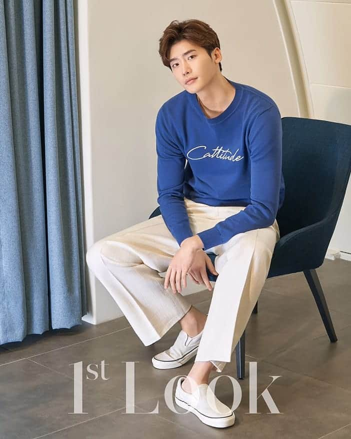 Just a girlさんのインスタグラム写真 - (Just a girlInstagram)「Lee Jong Suk @jongsuk0206 💜For 1st Look Issue Vol.170 united colors of ROMANCE . . . . .  #이종석 #LeeJongSuk #LeeJongSeok #koreanactor#koreanmodel  #koreanboy #oppa #asianboy#아지트샵 #추천멘토 #치위생사 #간호사 #직장인부업 #미용인 #미용 #연남동카페 #연남동맛집 #신혼여행 #신혼 #신혼부부 #おしゃれ #オシャレ #いいね返し #フォロー #韓国人 #韓国 #セルカ #自撮り #ファッション #フォロー」4月6日 1時23分 - cecithegirl