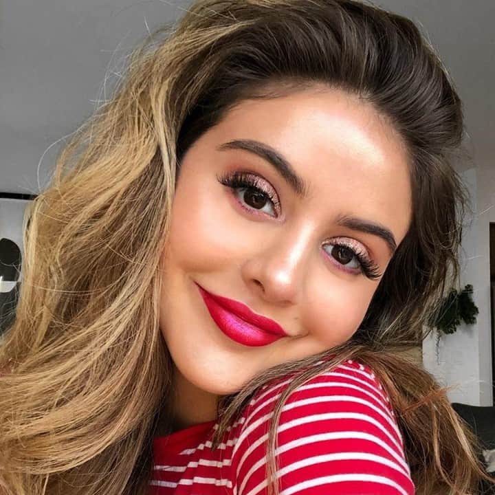 NYX Cosmeticsさんのインスタグラム写真 - (NYX CosmeticsInstagram)「@laurengiraldo adds a pop of sparkle to her look with our Glitter Goals Liquid Lipstick in 'Reflector' ($9) 💕✨ Shop the full collection online & at your nearest #NYXProfessionalMakeup store 💋 || #nyxcosmetics #crueltyfreebeauty」4月6日 3時23分 - nyxcosmetics