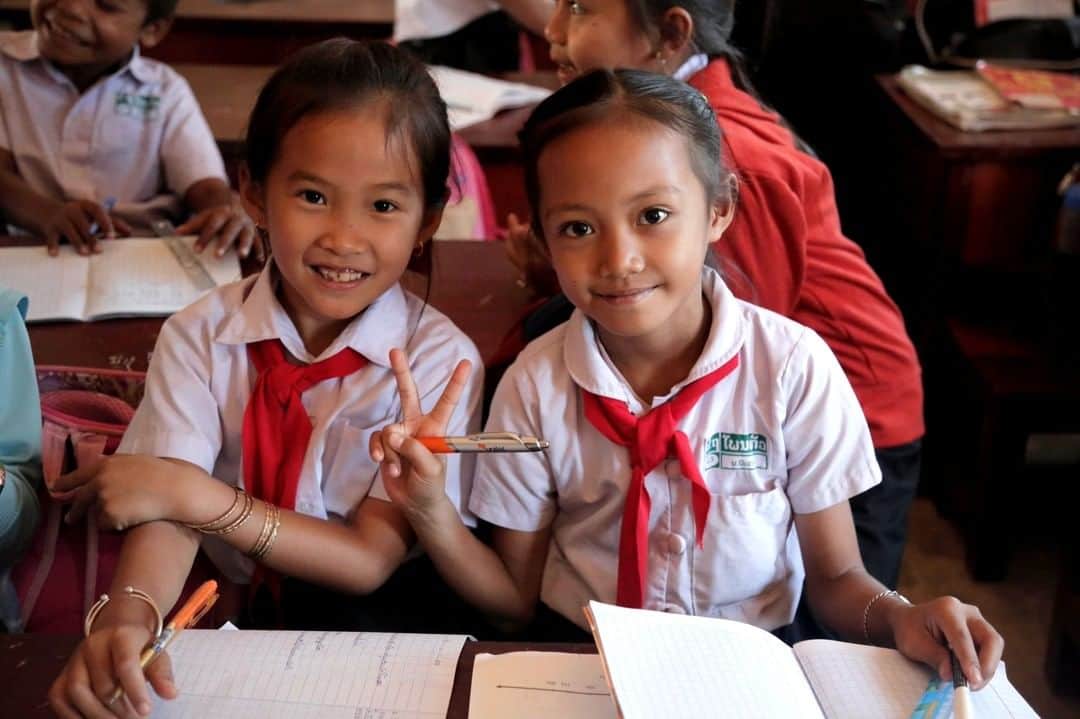 unicefさんのインスタグラム写真 - (unicefInstagram)「Every child has a right to learn in a safe and supportive environment. #ENDviolence © UNICEF Laos/2019/Labrador」4月6日 3時45分 - unicef