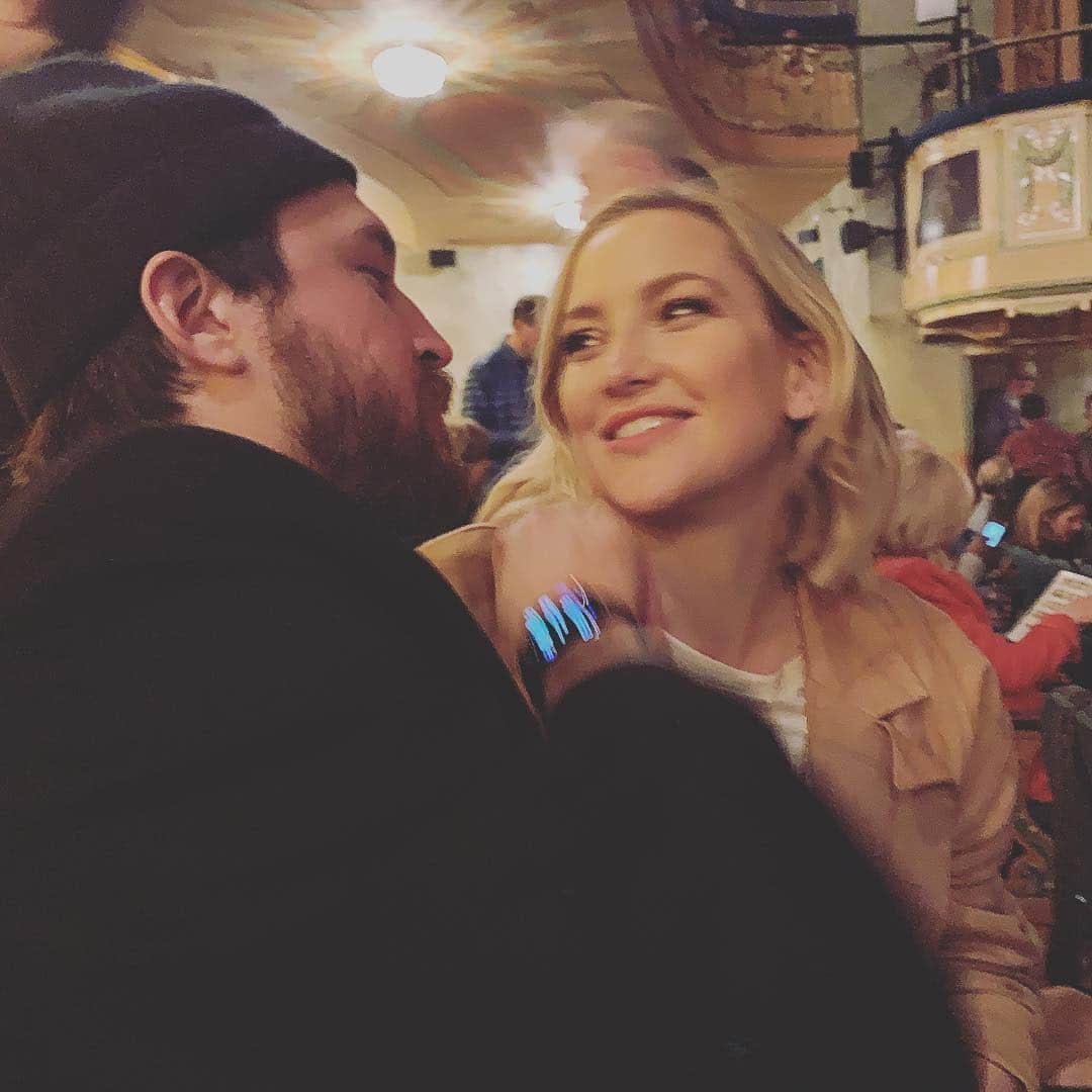 ケイト・ハドソンさんのインスタグラム写真 - (ケイト・ハドソンInstagram)「❤️🎭❤️」4月6日 3時46分 - katehudson