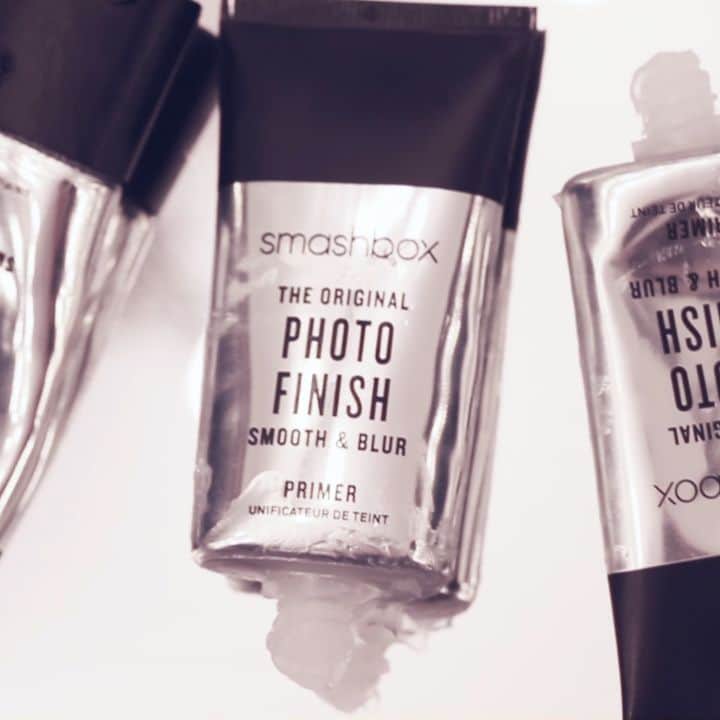 Smashboxのインスタグラム：「So many reasons to Prime - what are yours? ✔️ Smooths & blurs imperfections ✔️ Completely crystal-clear formula ✔️ Velvety-soft, cushiony, comfortable feel ✔️ Vegan and #crueltyfree #BehindEveryGreatFace #SmashboxPrimer」