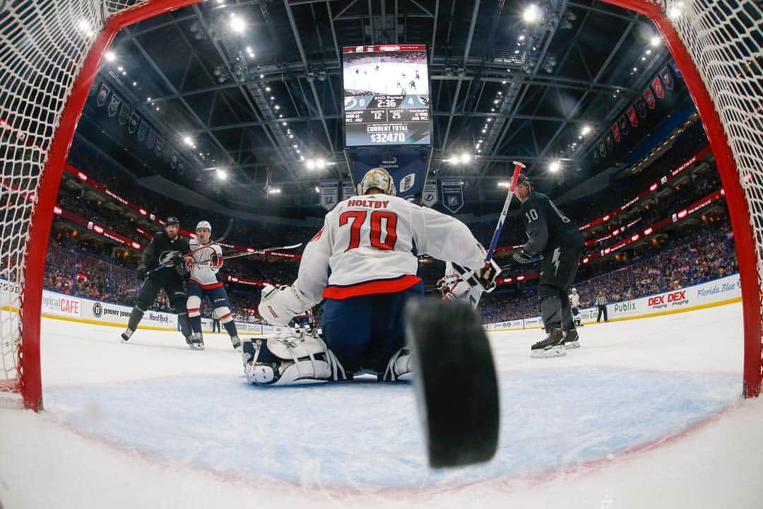 NHLさんのインスタグラム写真 - (NHLInstagram)「The last week of the regular season was nothing short of amazing! 🙌」4月6日 4時34分 - nhl