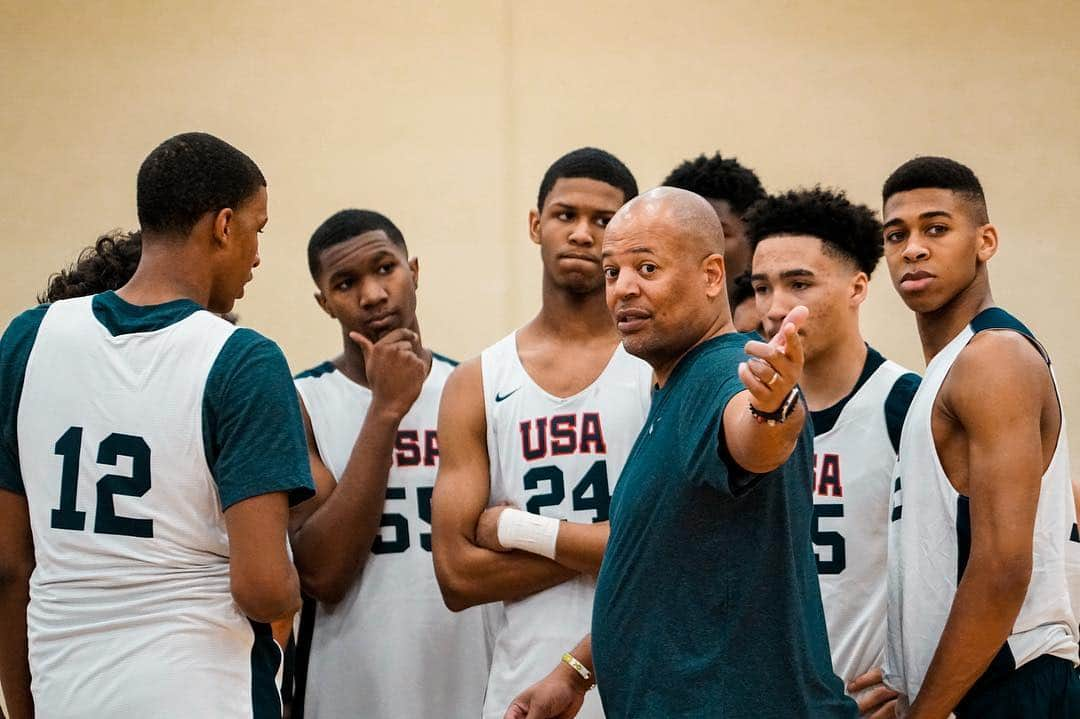 USA Basketballさんのインスタグラム写真 - (USA BasketballInstagram)「Next Generation. The USA Men’s Jr. National Team is putting in the work at @NCAA #FinalFour」4月6日 5時42分 - usabasketball