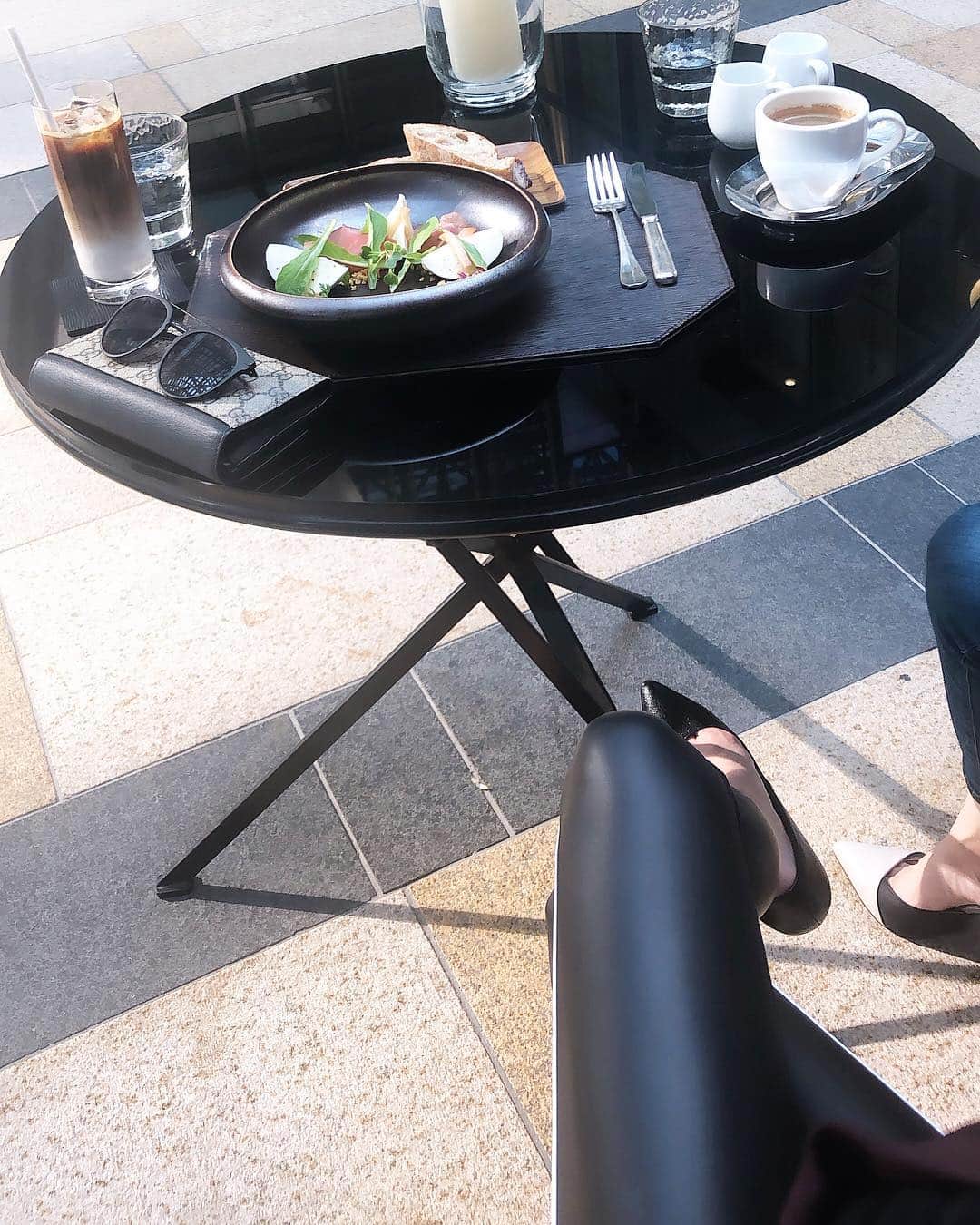 浅野琳のインスタグラム：「... AM11:00 寝坊しました、　#浅野琳」