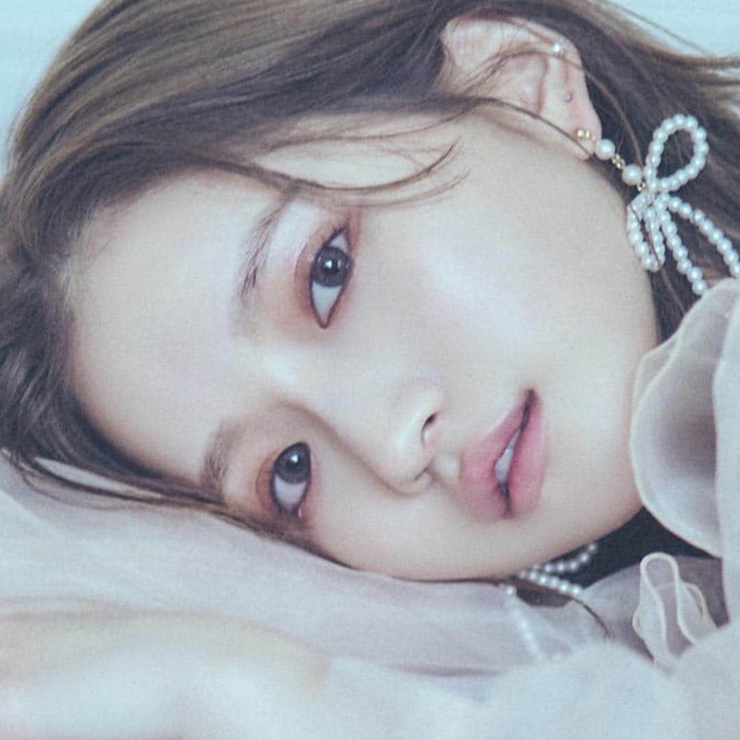 南りほのインスタグラム：「🤭」