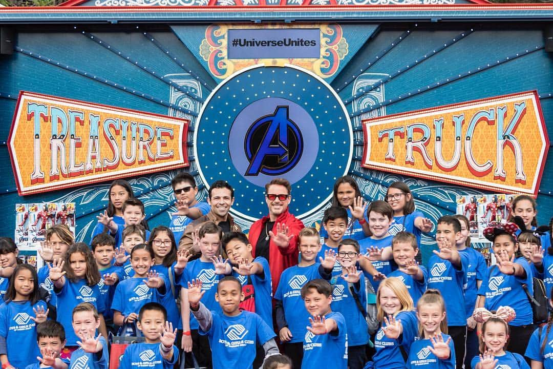 Walt Disney Studiosさんのインスタグラム写真 - (Walt Disney StudiosInstagram)「The stars of Marvel Studios’ #AvengersEndgame assembled at Disney California Adventure Park today for Avengers #UniverseUnites!」4月6日 7時35分 - disneystudios