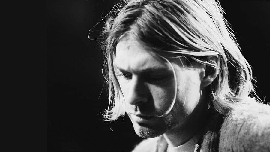 Revolverさんのインスタグラム写真 - (RevolverInstagram)「Today, April 5th, marks the passing of two of heavy music’s most influential musicians: Kurt Cobain and Layne Staley. Their tragic deaths — the Nirvana frontman in 1994 and Alice in Chains’ singer in 2002 — left a huge void in music. But their incredible creative work will live on forever. #RIP Kurt Photo: Frank Micelotta / Getty  Layne Photo: Frans Schellekens / Getty」4月6日 7時31分 - revolvermag