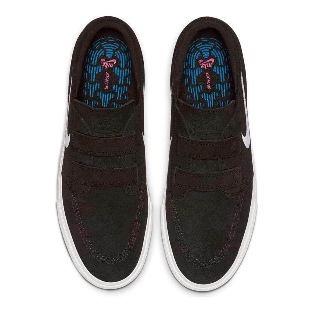 The Berricsさんのインスタグラム写真 - (The BerricsInstagram)「REMASTERING A CLASSIC DESIGN. The Nike SB Zoom Janoski AC RM pairs a minimal look with a modern fit. It has been updated with a new, plush sockliner and a flexible outsole for better boardfeel right out of the box. Buy your pair in the @berricscanteen 🛒 🔗LINK IN BIO🔗」4月6日 9時23分 - berrics
