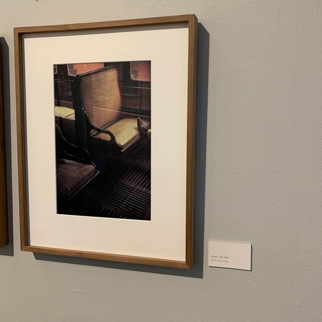 大塚良子さんのインスタグラム写真 - (大塚良子Instagram)「シノさん @shinotakeda のお誘いで今年もAIPAD photography show NYへ✨﻿﻿ 錚々たる写真家達から未開拓なフォトグラファーまで一挙に観れて大満喫﻿﻿﻿﻿ ﻿﻿﻿﻿ そして初めましてのカヒミカリィさん  @kahimikarie_official お会いできて嬉しかった！✨ NYの子育てについても色々教えてもらって、﻿やっぱりこっちの子育て楽しそうだなーとワクワク。﻿ しかもとてもお美しい。﻿ ﻿﻿﻿﻿ NYもやっと暖かくなってきて良いシーズン。﻿﻿﻿﻿ ﻿﻿﻿﻿ #nyc #photographyshow #AIPAD﻿﻿﻿﻿ #robertfrank #williamklein#DianeArbus ﻿﻿﻿﻿ #shomeitomatsu #GottfriedJager #SaulLeiter﻿﻿﻿﻿ #manray #alexwebb #toddhido」4月6日 9時36分 - ryokokonami