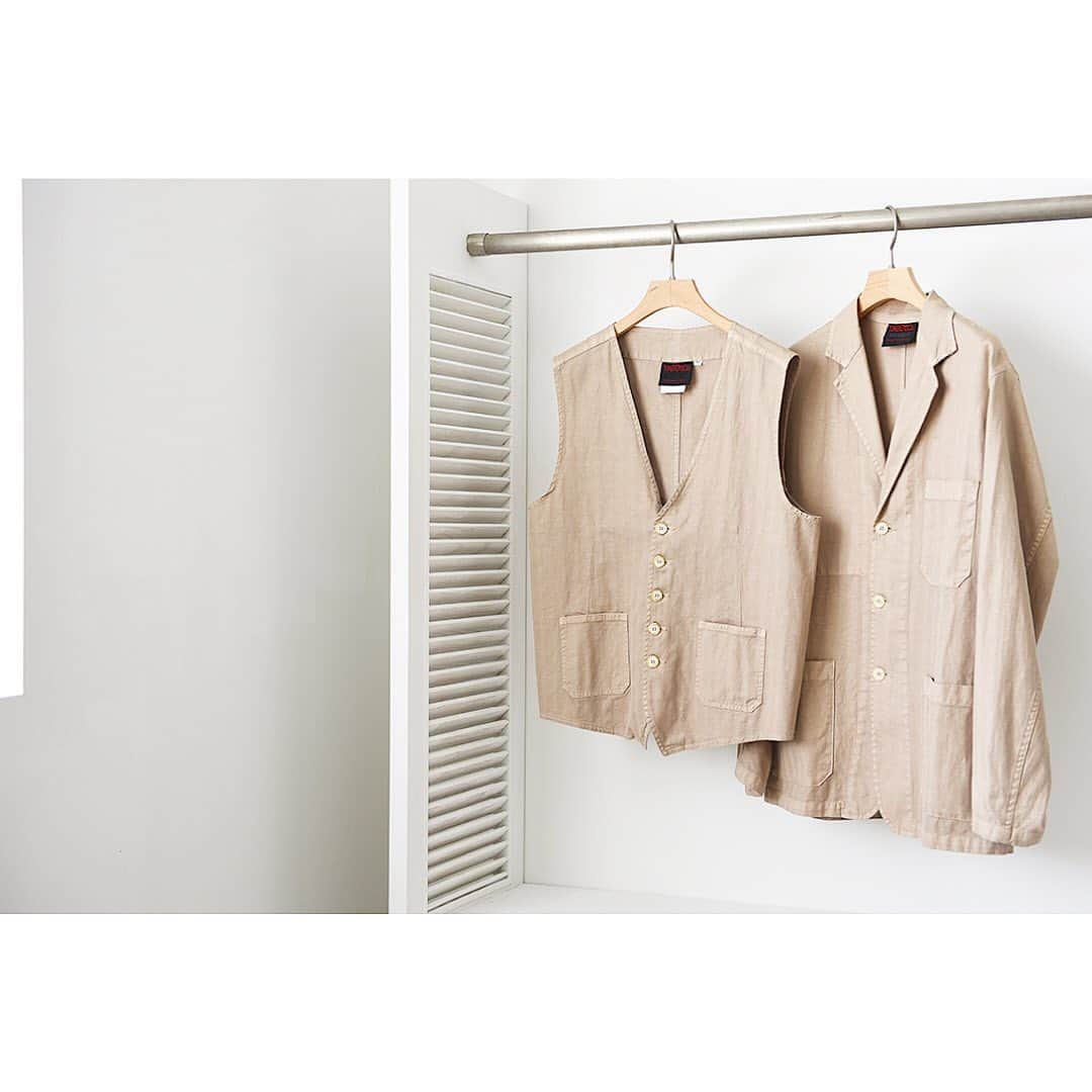 のインスタグラム：「#vetra cotton linen herringbone blazer jacket ¥23,800+tax vest ¥15,800+tax #madeinfrance #19ss #bshop #bshop_official」